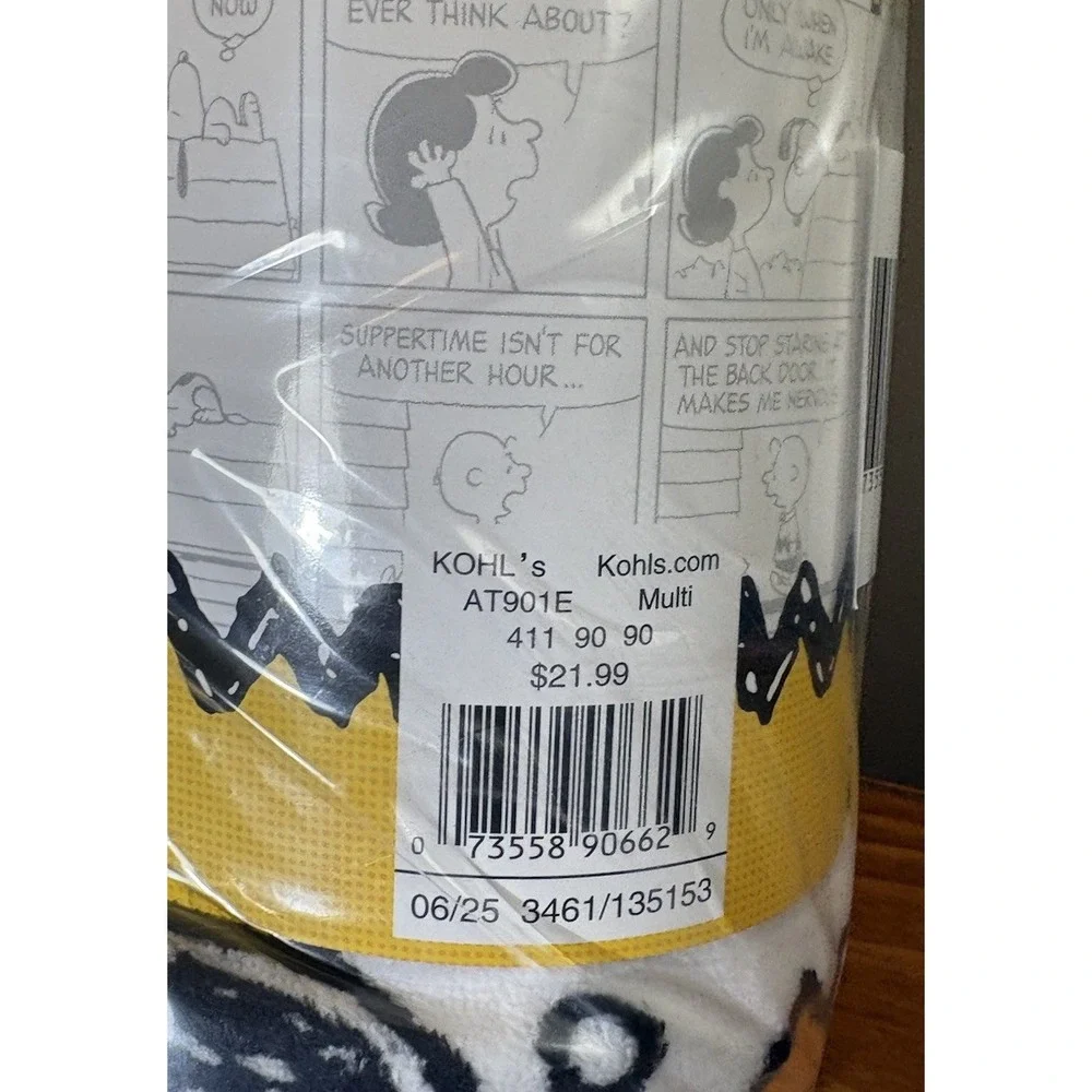 Peanuts Snoopy Snacks Soft Throw Blanket 46x60 Food Snack Print 2025 New